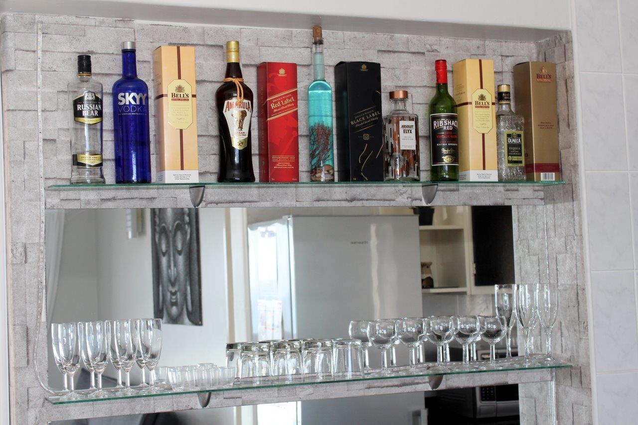 Silver Dolphin Holidays Apartment Amanzimtoti Bagian luar foto